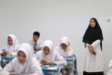 Tradisi Jaga Integritas Ujian, MAN 1 Pekanbaru Terapkan CBT dan Sistem Acak Peserta
